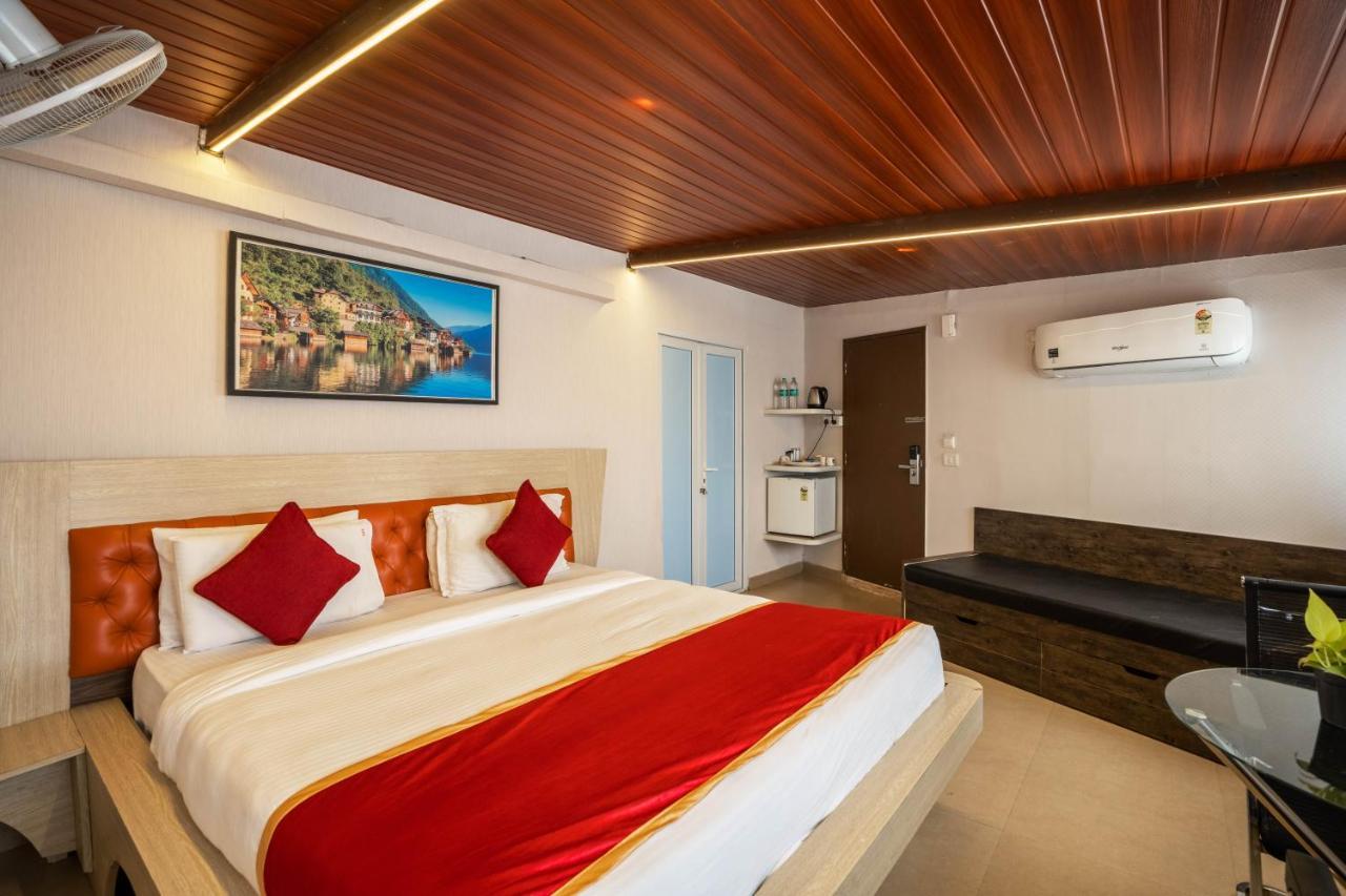 Seasons Suites Bangalore Bagian luar foto