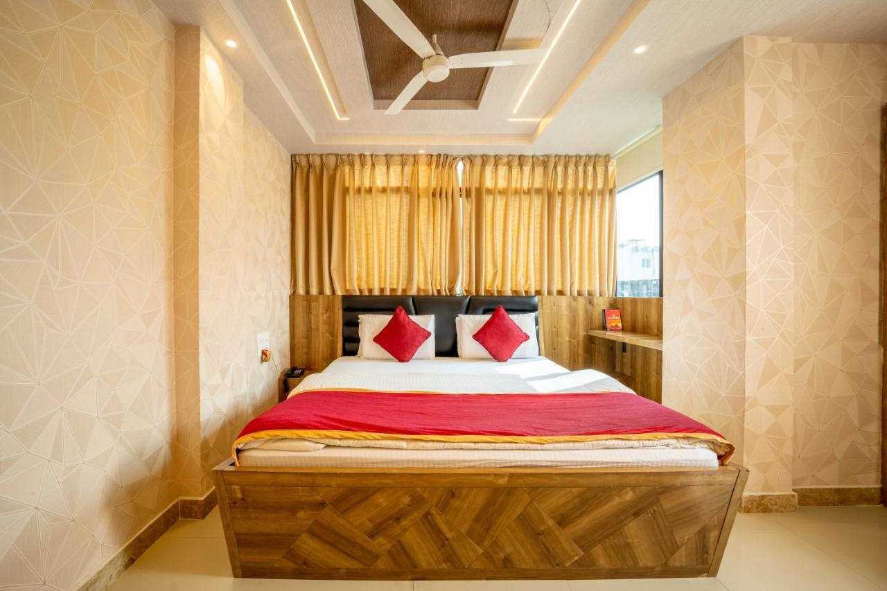 Seasons Suites Bangalore Bagian luar foto