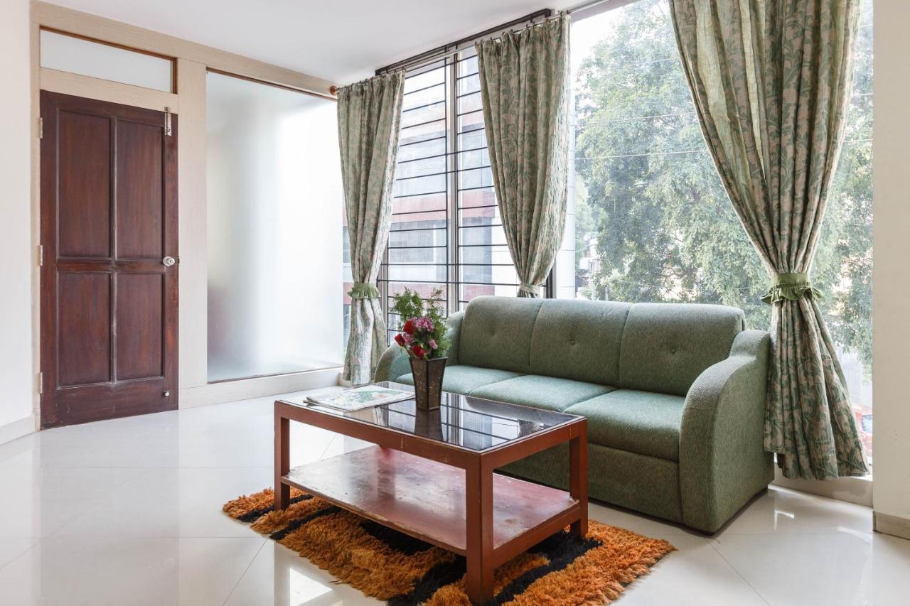 Seasons Suites Bangalore Bagian luar foto